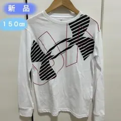 新品　アンダーアーマー　150センチ　ロンT 長袖カットソー