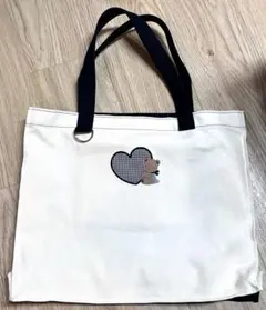 ファミリア　推し　推し活　バッグ　ブラック ファミリア 推し 推し活 バッグ ブラック - メルカリ