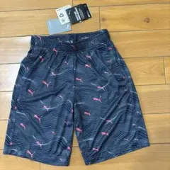 PUMA プーマキャット柄 ハーフパンツ 150