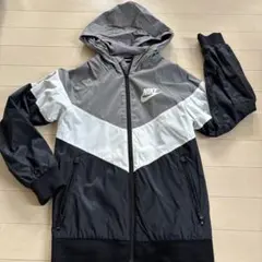 Item thumbnail for item 7dd1f2dc-297c-479a-a11c-1ad12130ddde