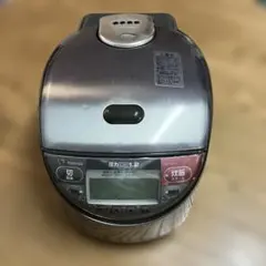 TOSHIBA 炊飯器 ※ジャンク品 Amazon | TOSHIBA(東芝) 炊飯器 炎匠炊き 5.5合 RC-10VXV(W) グラン