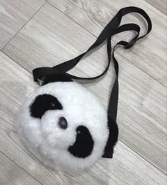 パンダ　ショルダーポーチ