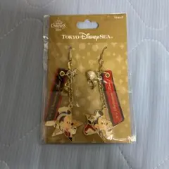 ディズニーシー ミッキー　ミニー　ストラップ クリスマス　イッツクリスマスタイム