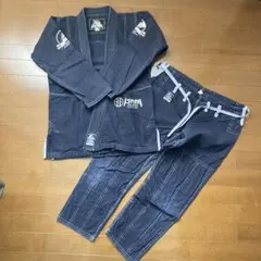 Item thumbnail for item 9dcd6705-e5bd-46b2-993b-2373150db0d1