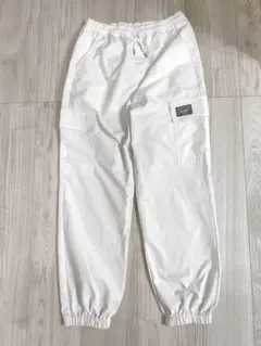 キッズ　カーゴパンツ　白　150のサムネイル