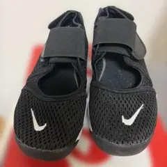 【極美品】NIKE エアリフト キッズ 21cm ブラック