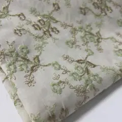 縦100cm×横90cm 刺繍生地