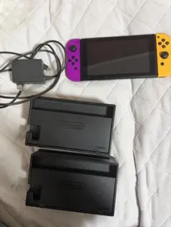 【動作品】スイッチ、フィルム、ドッグ×2、ACアダプター、HDMI、