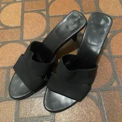 GUCCI ブラック サンダル