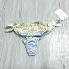 フリルショーツ