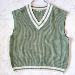 Item thumbnail for item 3de8f438-e3f4-4dd7-ac66-f59cd0bba4ad