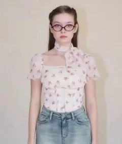 YILON MADE Joli flower blouse - メルカリ