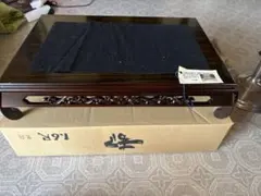 蝋色塗平卓 螺鈿 黒塗卓 共箱 平卓 花台 香炉台 木製漆塗 猫足 - メルカリ