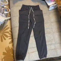 ダンケシェーン　黒　カーゴパンツ　mのサムネイル