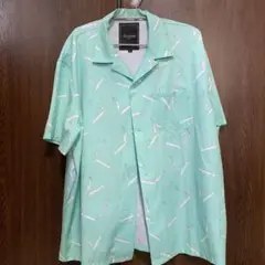 タバコ柄シャツ