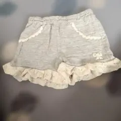 フリル付きグレー半ズボン 110