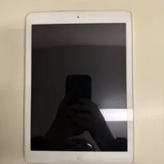 Apple iPad Air（初代）本体 シルバー ※ジャンク品