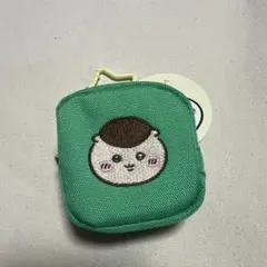ちいかわ カラビナつき 刺繍 スクエアミニポーチ （くりまんじゅう）