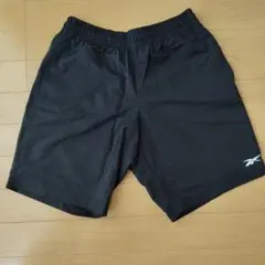Reebok　メンズショートパンツ　Sサイズのサムネイル