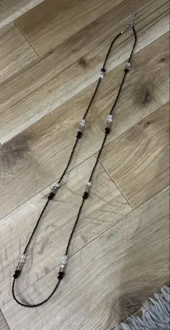 ブラック　クリスタル　ビーズ装飾ロングネックレス　ハンドメイド　クラスプ付き①