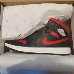 Air Jordan 1 Mid ブラック/レッド