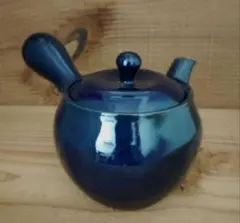 Item thumbnail for item a7f0bad6-9cab-4dcb-aece-7438f9c97651