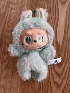 【POPMART LABUBU ぬいぐるみキーホルダー】