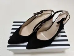 ブラックスエードスリングバックパンプス