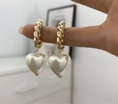 ハート型パールチャームフープピアス インポート 韓国風 高級感