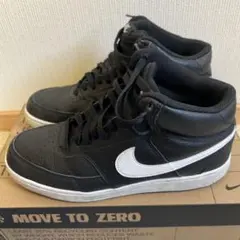 Nike ブラック ハイカット スニーカー