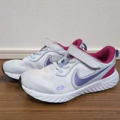 Nike Revolution キッズスニーカー パープル/ピンク　18cm