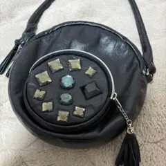 円形デザイン ブラックバッグ