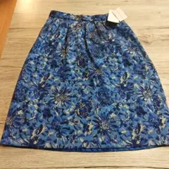 ストラ　タグ付き未使用　ラメスカート　春色ブルー サイズ38