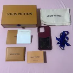 LOUIS VUITTON iPhone 13 Pro ケース　レッドのサムネイル