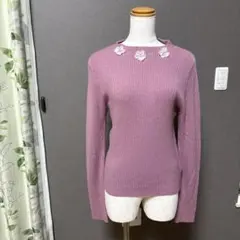 ニットセーターのサムネイル