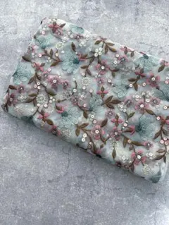 赤字スタート‼️インド刺繍生地