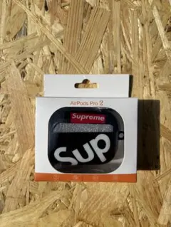 2025年最新】supreme airpods proの人気アイテム - メルカリ