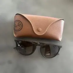 ピーキノ様専用※美品Ray-Ban♪ Erikaサングラス ケース付き - メルカリ