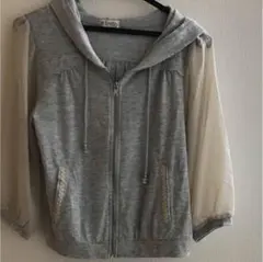 再出品　アクシーズファムシフォンパーカー