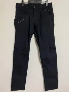 OAKLEY パフォーマンスフィット ブラックパンツ US34 JP36 OAKLEY パフォーマンスフィット ブラックパンツ US34/JPN36 - メルカリ
