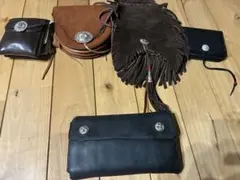 黒 レザー 長財布 ボタン付き