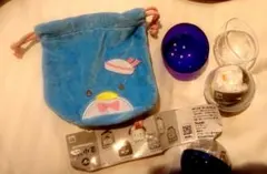 タキシードサム・はぴだんぶい ふわふわフェイス巾着 ・ガチャガチャ