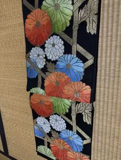 正絹 袋帯 黒地 六角形 菊文様 金糸 振袖 - メルカリ
