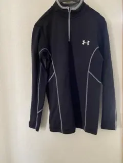 UNDER ARMOUR アンダーアーマー　トレーニングシャツ　コールドギア
