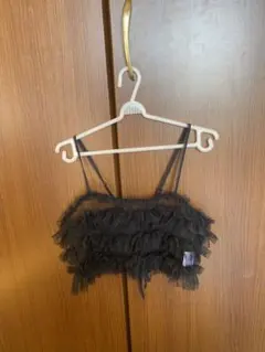 RETRO GIRL フリル付きブラックビスチェ