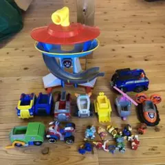 パウ・パトロール 車両とフィギュアセット　パウステーション