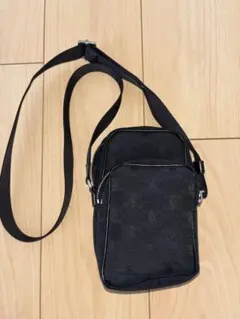 CELINE ブラック ショルダーバッグのサムネイル