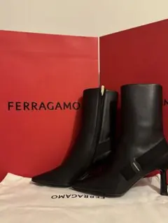 FERRAGAMO VIRGILIA アンクルブーツのサムネイル