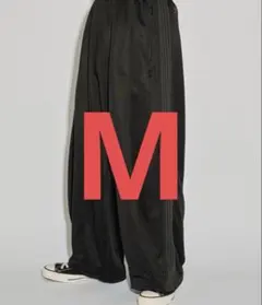 新品 needles studious H.D ヒザデル トラックパンツ M - メルカリ