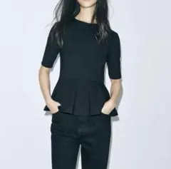 ZARA♡ペプラムフリルTシャツ